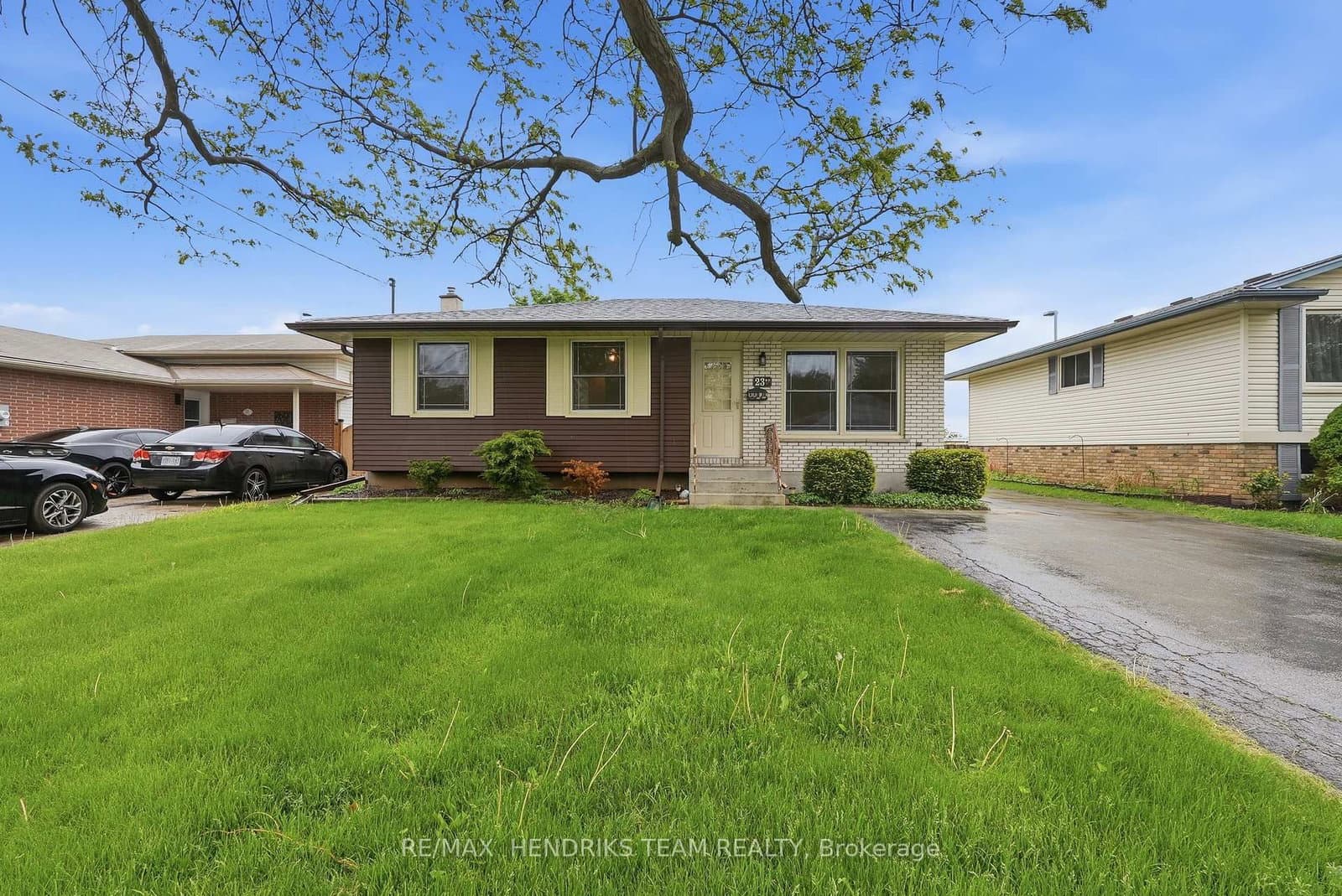 23 Crescentwood Drive, St. Catharines, ON — photo 3