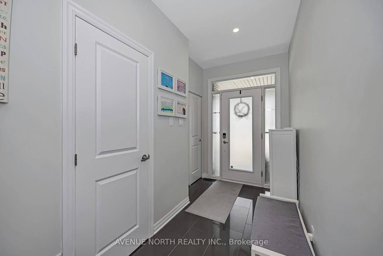 323 Lysander Place, Ottawa, ON — photo 3