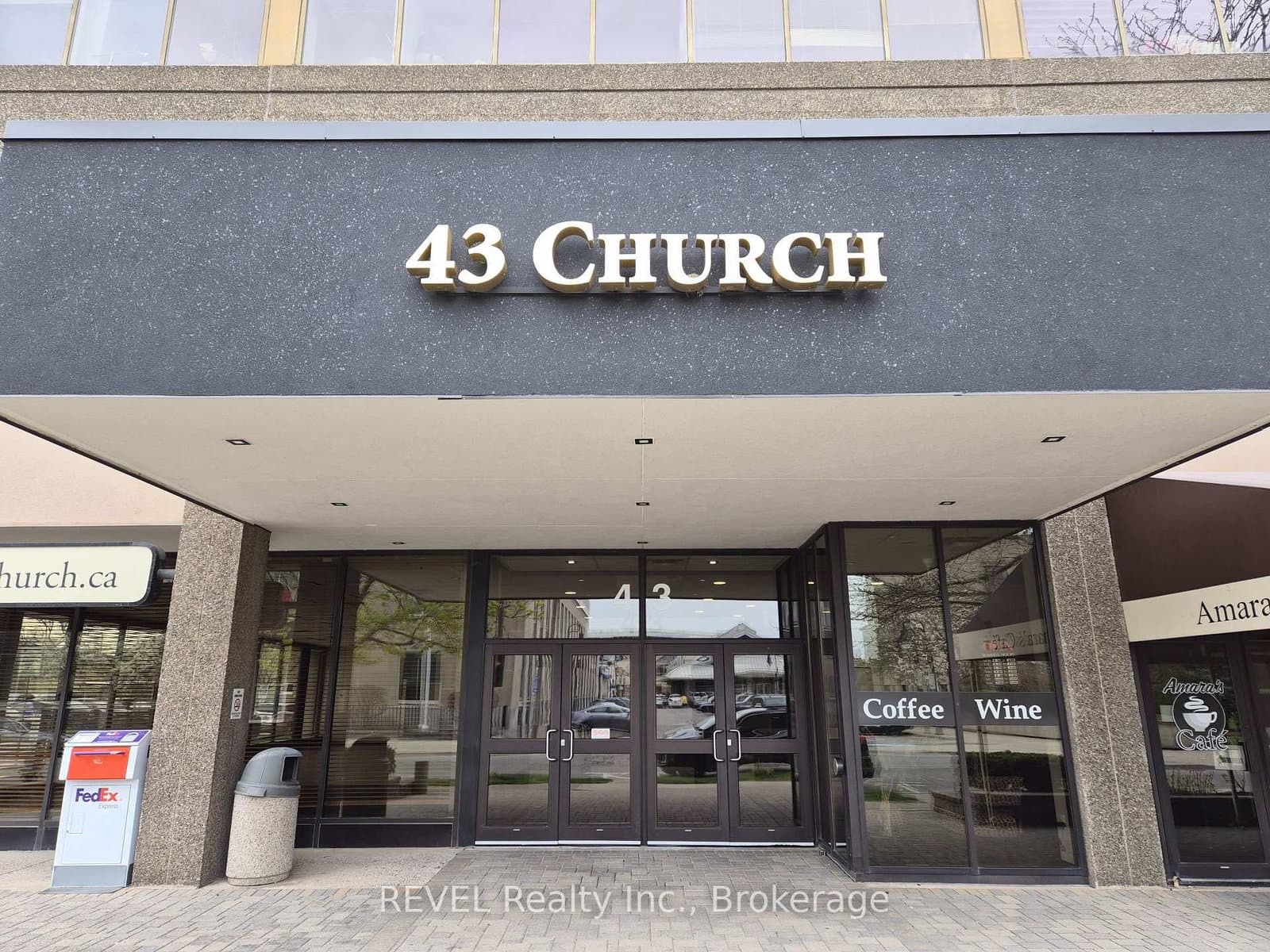 201 - 43 Church Street, St. Catharines, ON — photo 2