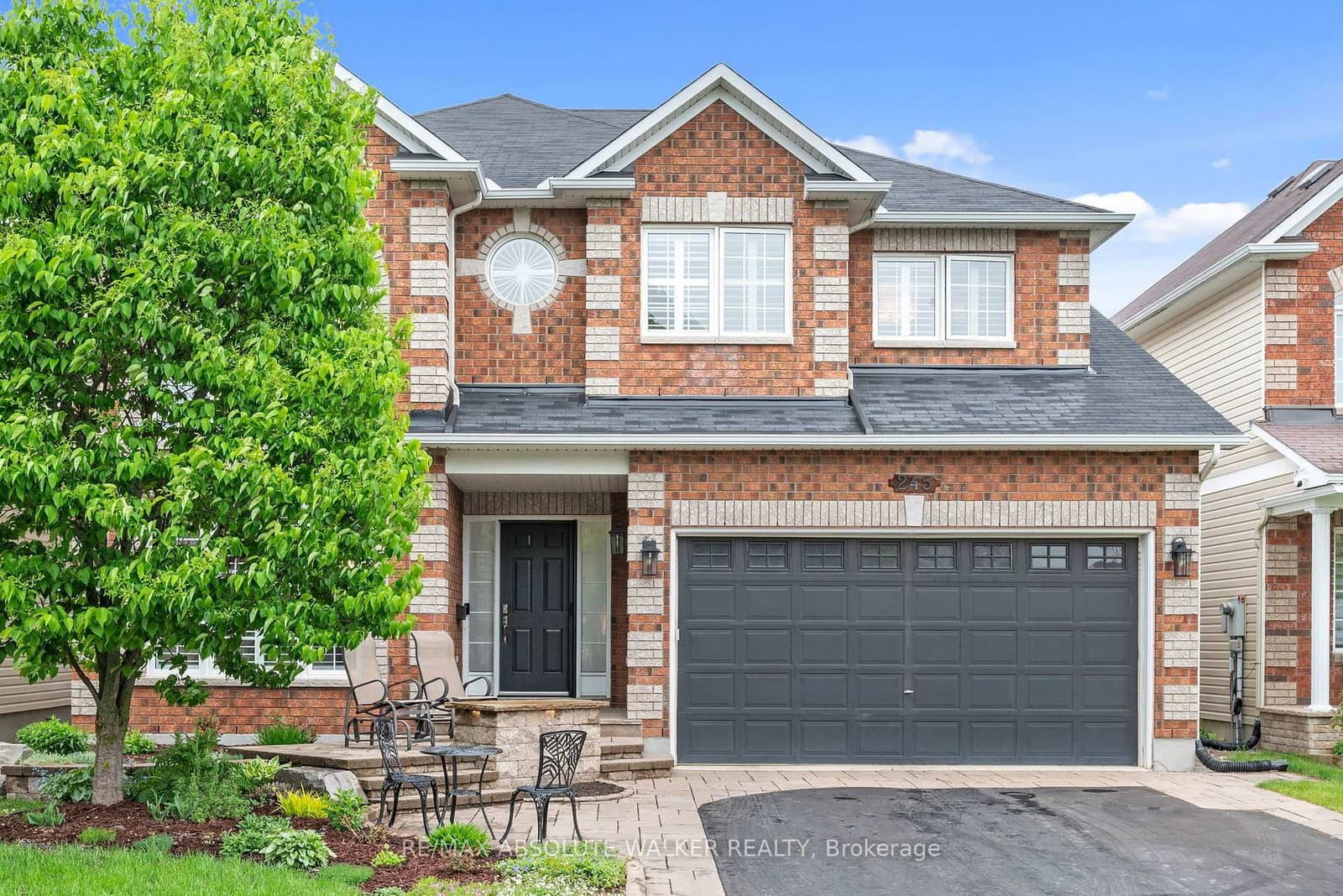 245 Lucinda Crescent, Ottawa, ON