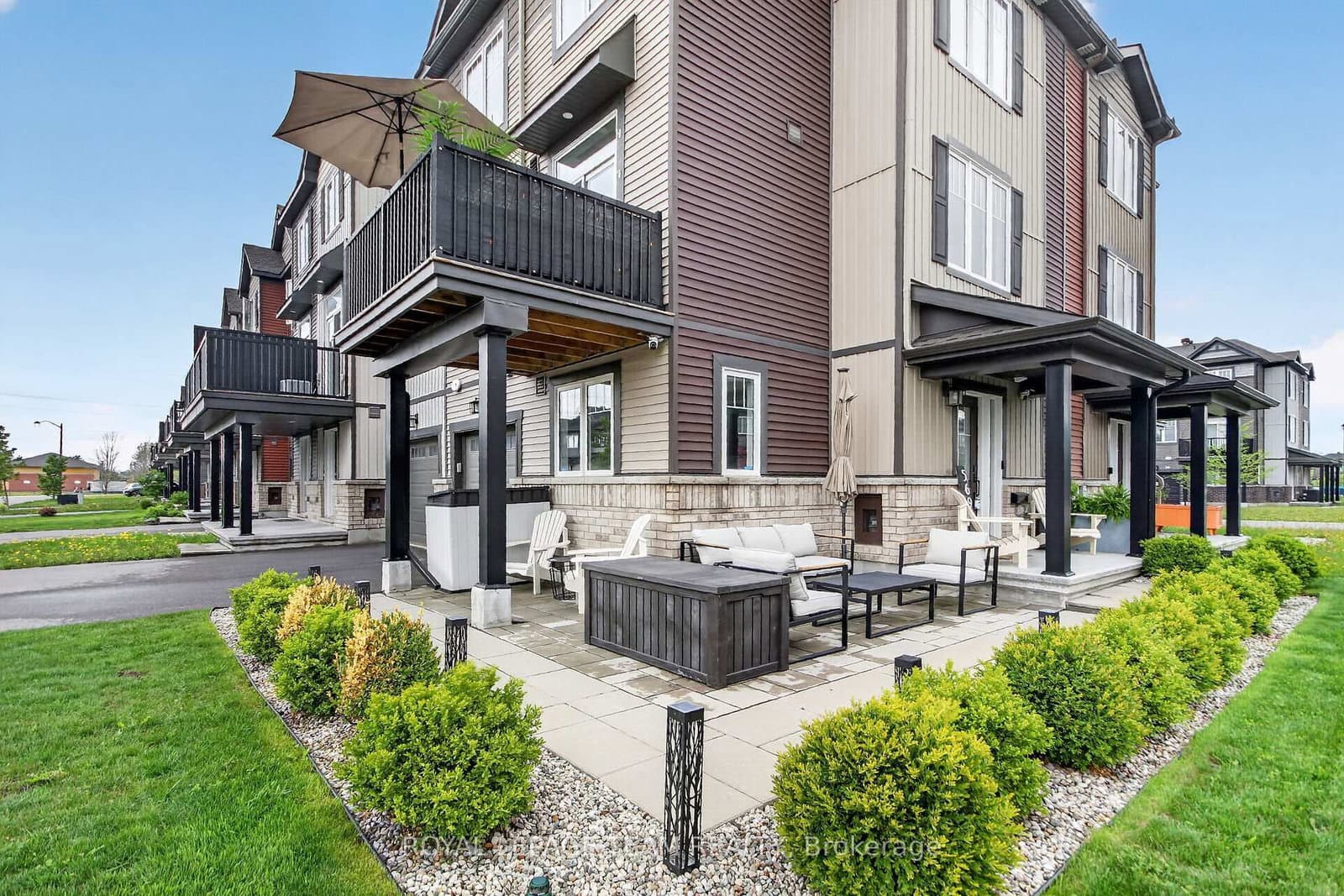 569 Clemency Crescent, Ottawa, ON — photo 3