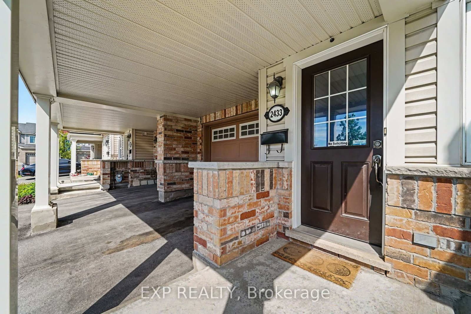 2433 Nutgrove Avenue, Ottawa, ON — photo 3