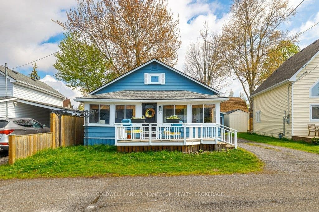 8 Loomis Crescent, Fort Erie, ON — photo 2