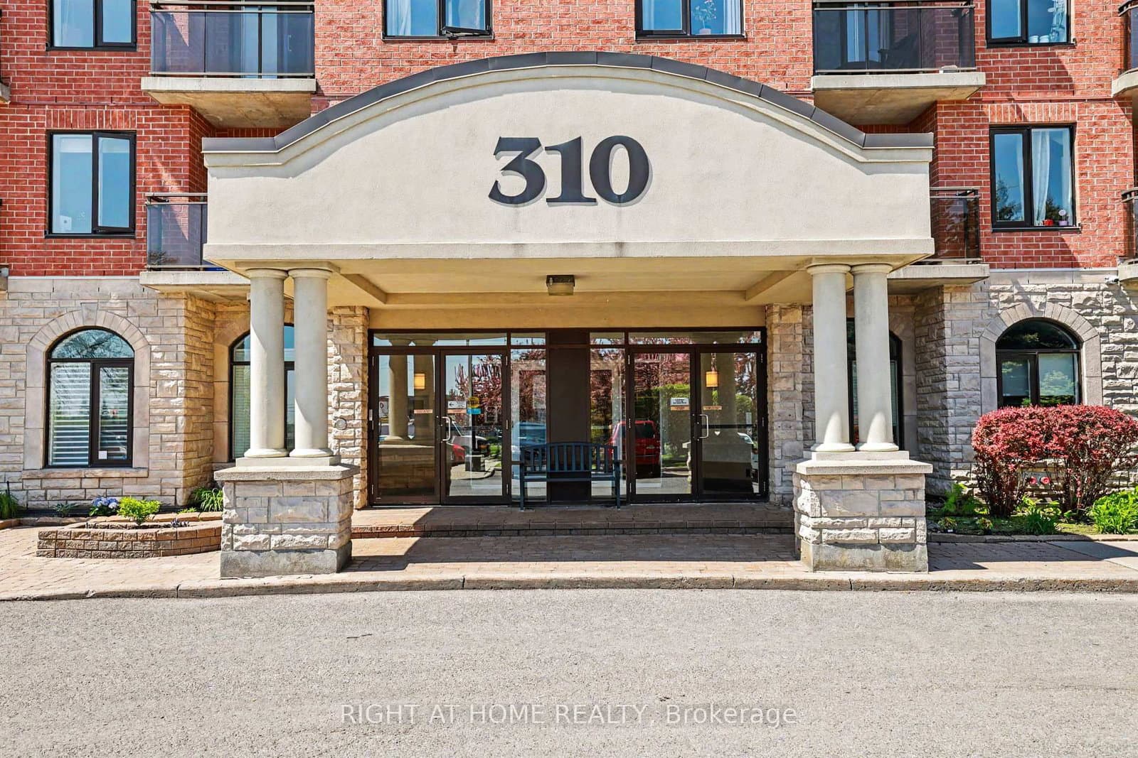 8J - 310 CENTRAL PARK Drive, Ottawa, ON — photo 2