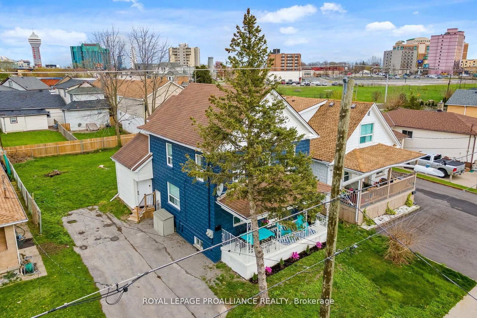 Upper - 5654 Desson Avenue, Niagara Falls, ON — photo 2
