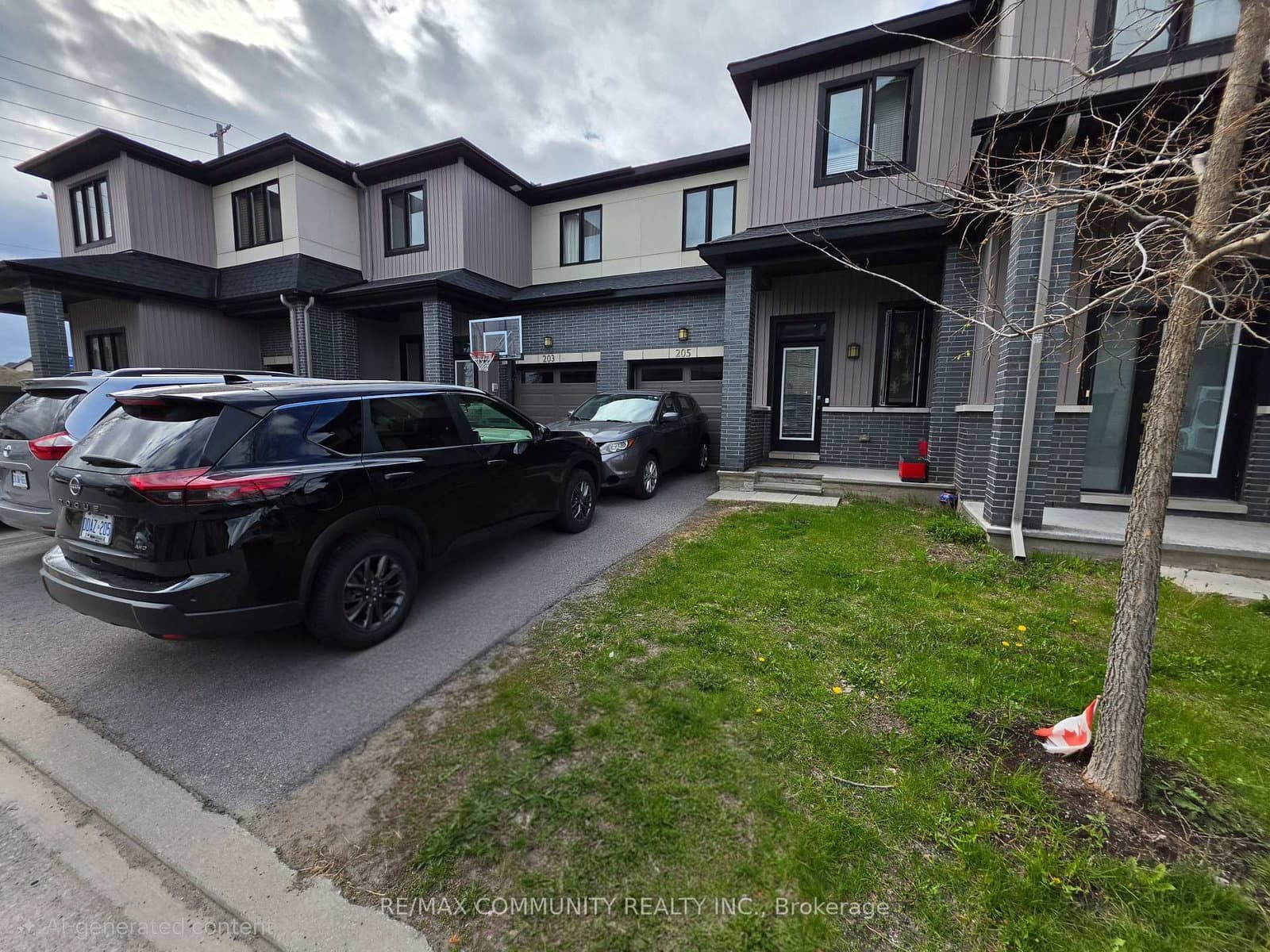 205 Don Brown Private, Ottawa, ON