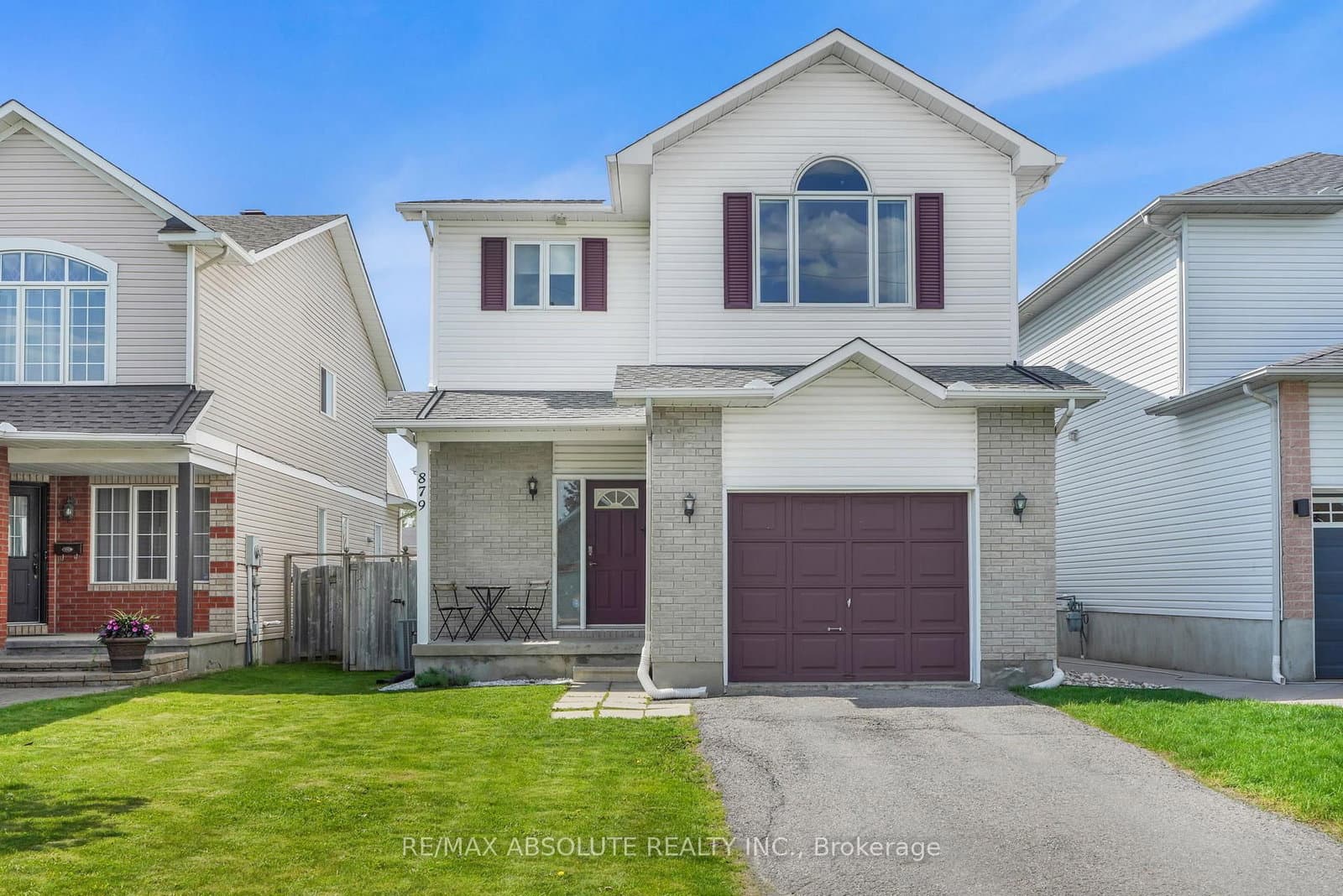 879 Paradise Crescent, Ottawa, ON