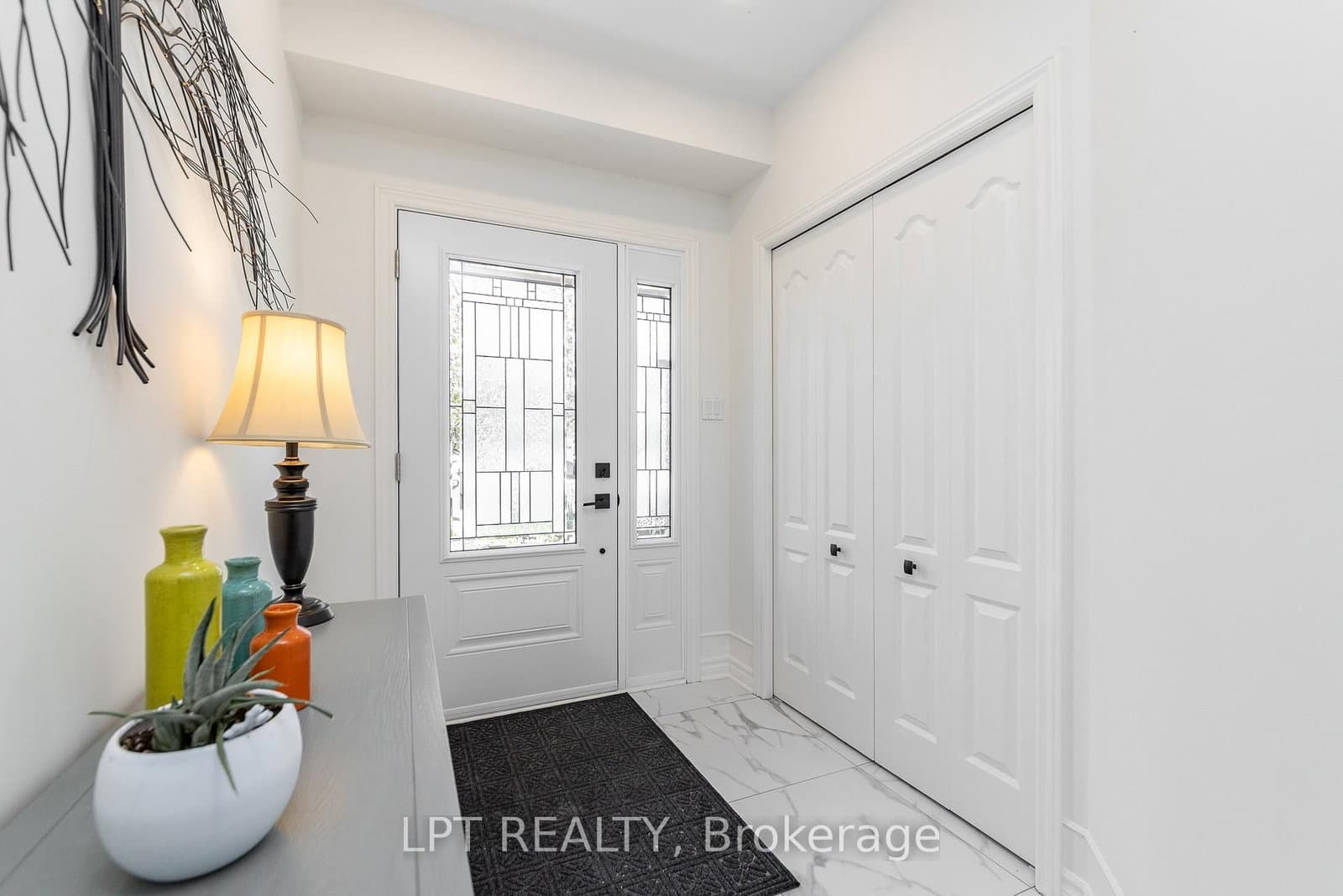 275 Tewsley Drive, Ottawa, ON — photo 3
