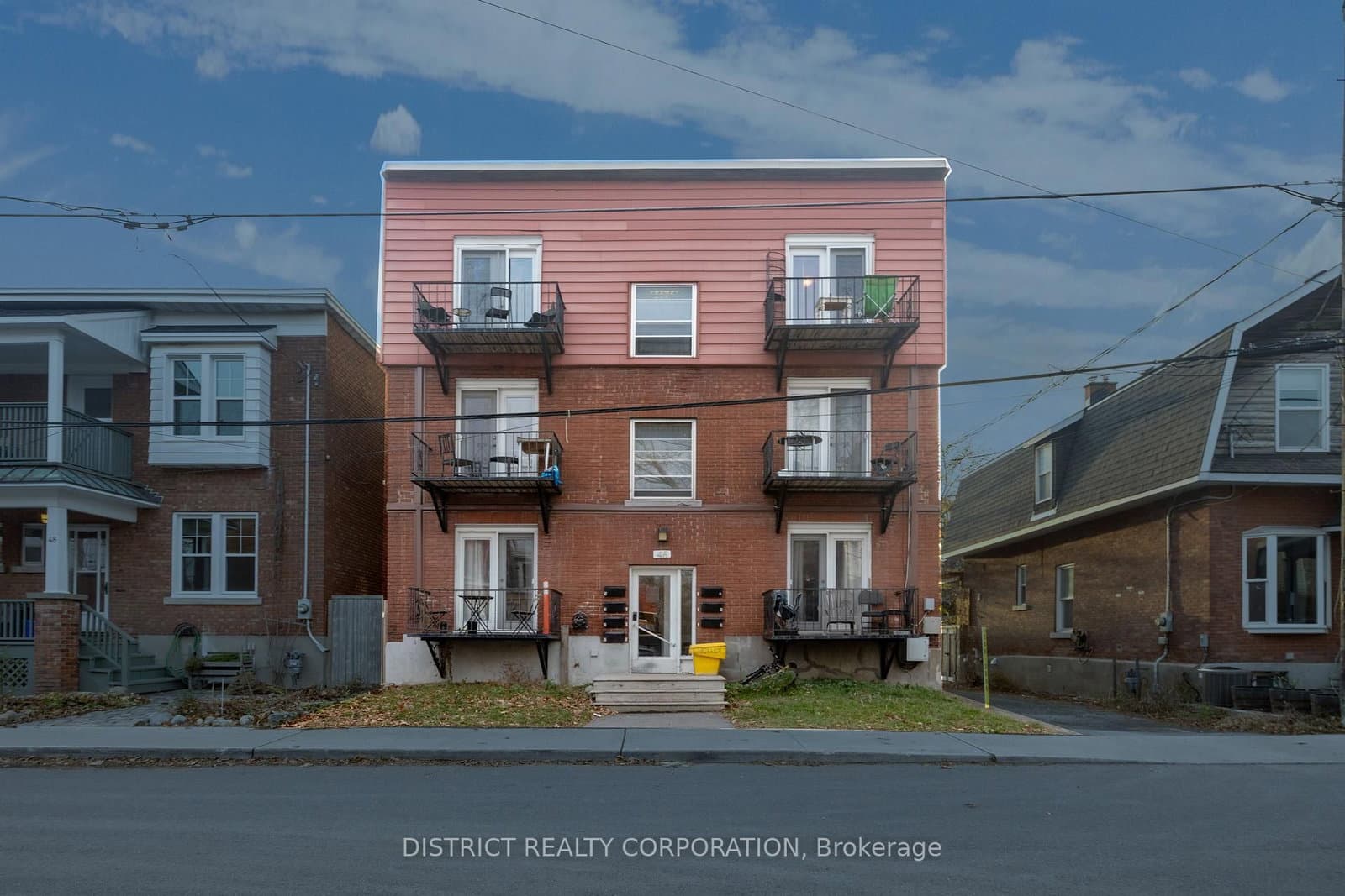 46 Carlyle Avenue, Ottawa, ON