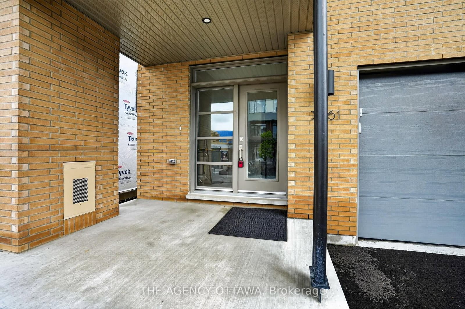 3061 Showcase Crescent, Ottawa, ON — photo 3