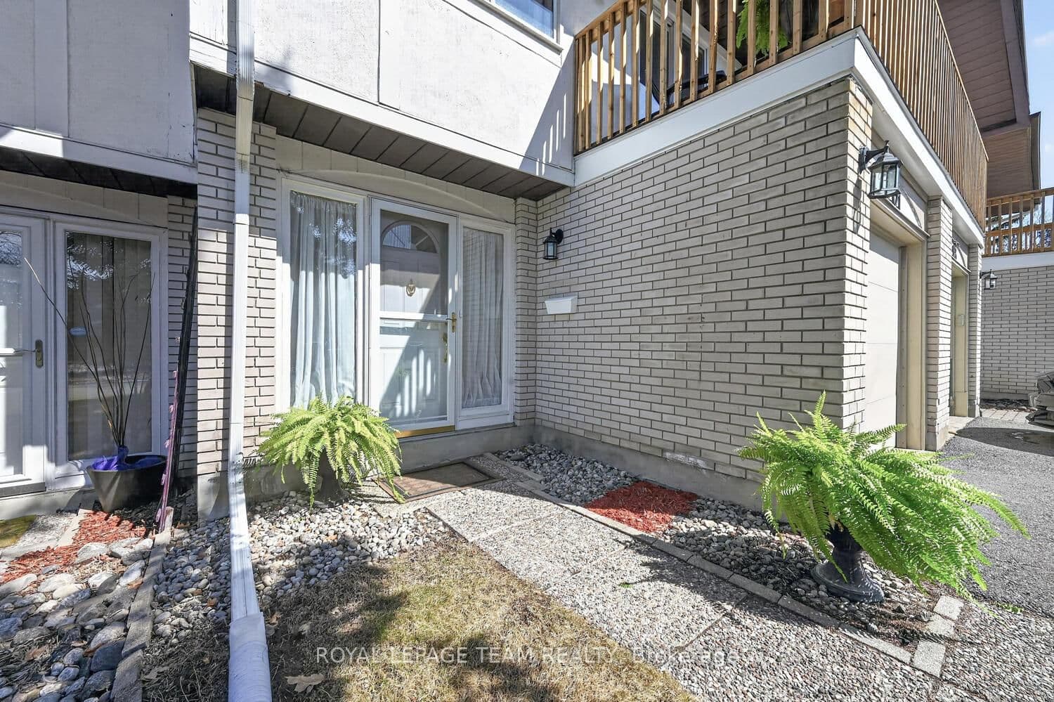 2521 Flannery Drive, Ottawa, ON — photo 3