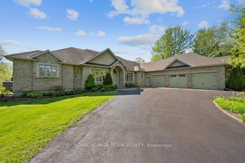 6043 Knights Drive, Manotick, ON — photo 2
