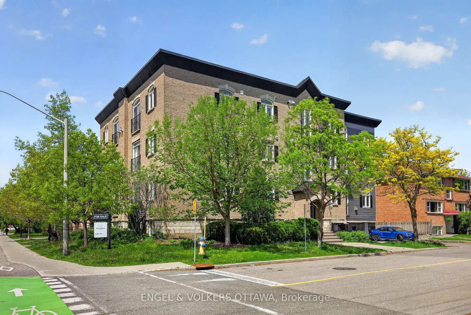401 - 711 Churchill Avenue, Ottawa, ON — photo 2