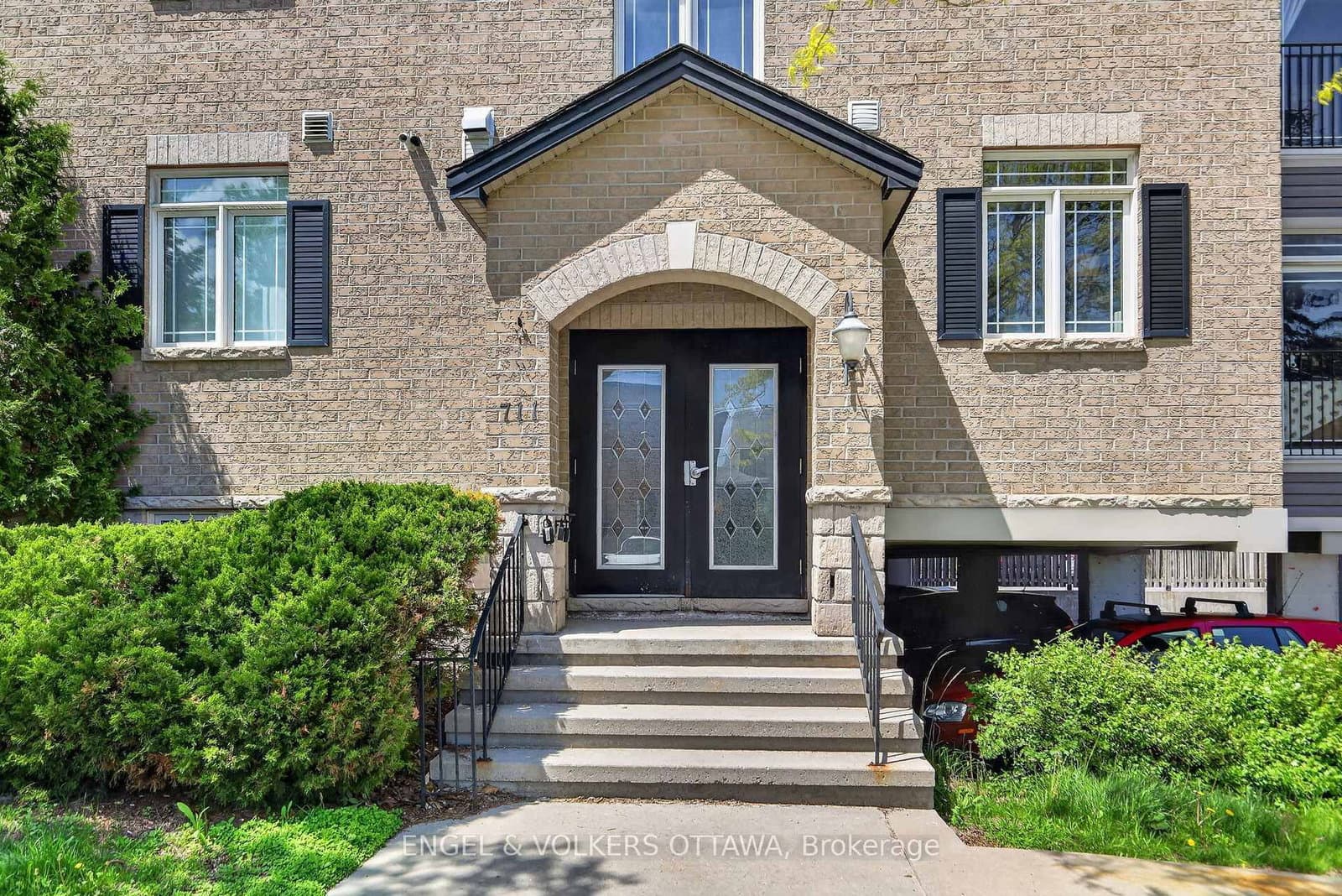401 - 711 Churchill Avenue, Ottawa, ON — photo 3