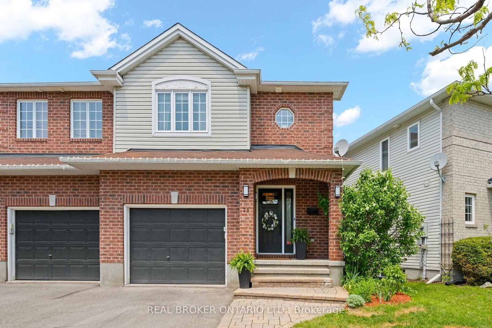 25 Steel Street, Ottawa, ON