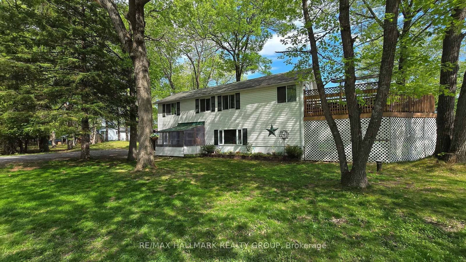 114 Macrostie Lane, Ottawa, ON