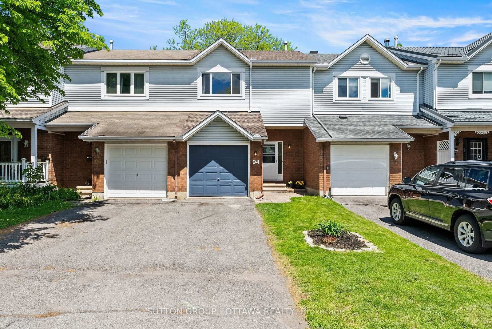 94 Piper Crescent, Ottawa, ON