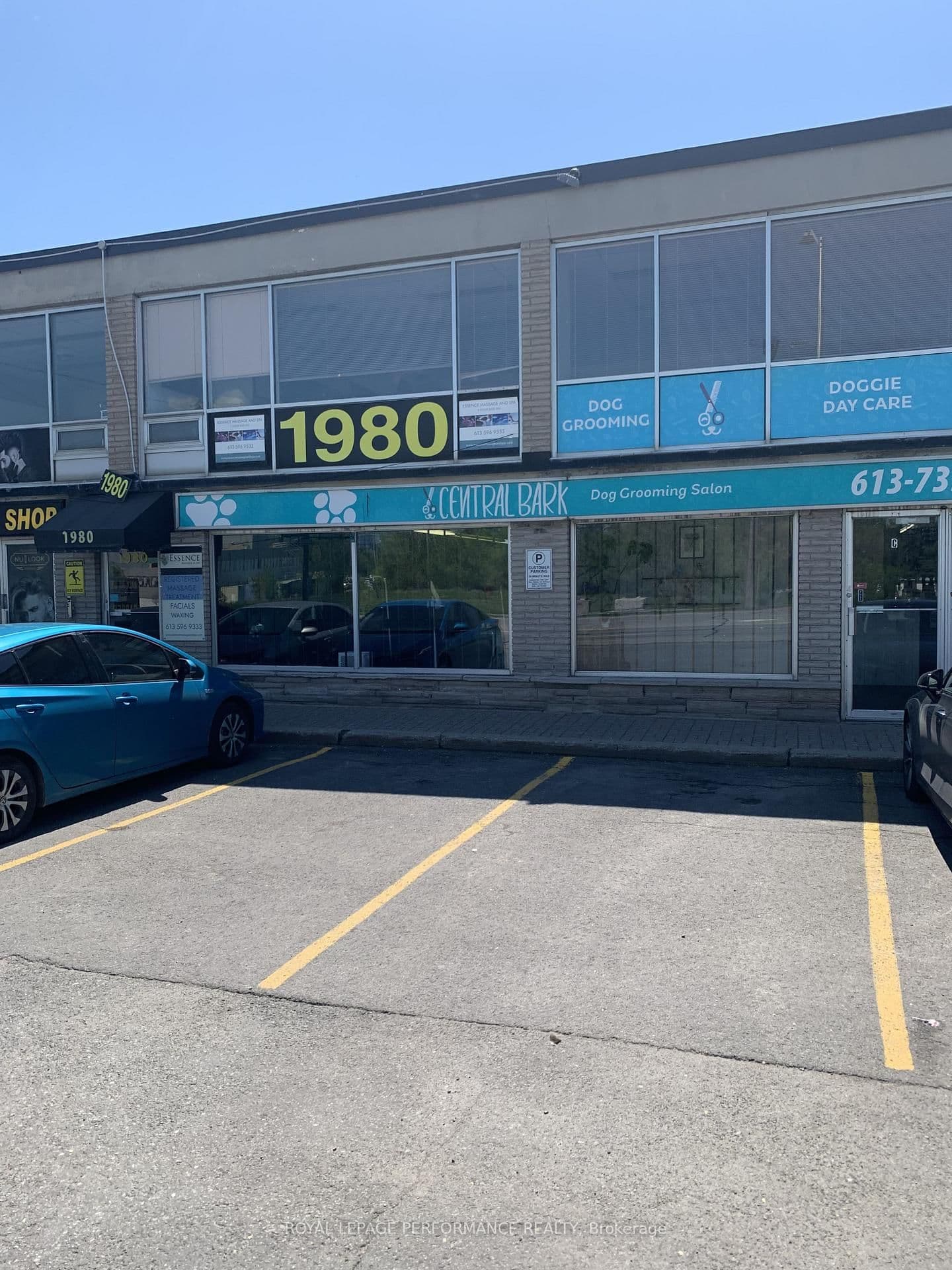 Unit "A" - 1980 Robertson Road, Ottawa, ON — photo 2