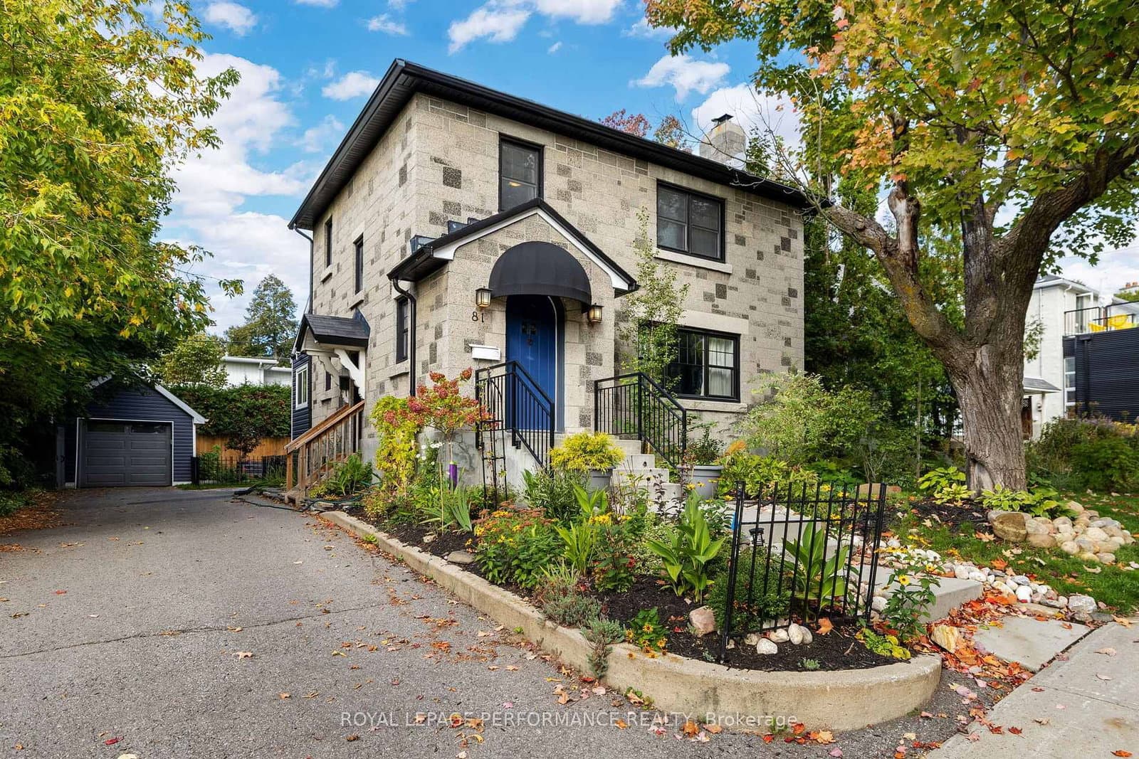 81 Ivy Crescent, Ottawa, ON — photo 2