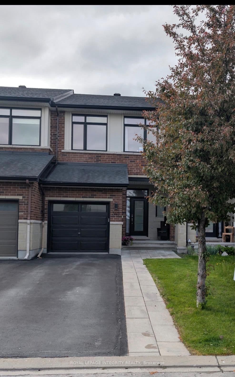 345 Cooks Mill Crescent, Ottawa, ON