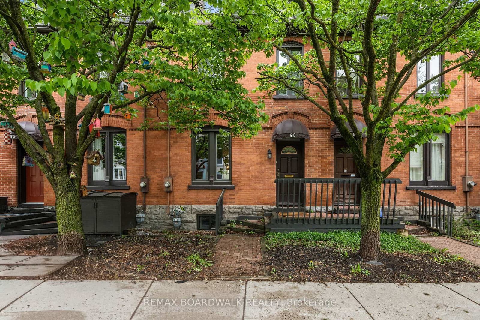 90 STEWART Street, Ottawa, ON — photo 2