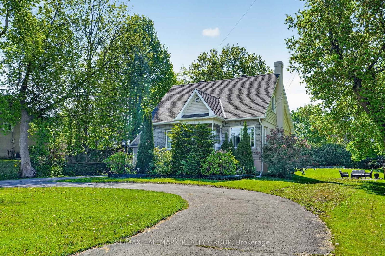 6988 Notre Dame Street, Ottawa, ON — photo 2