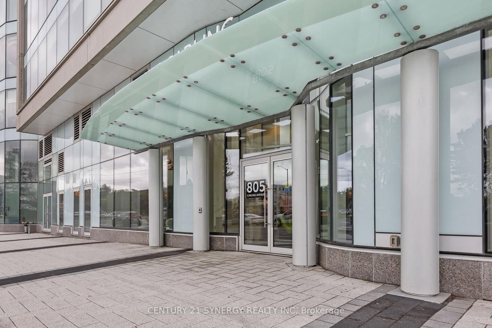 506 - 805 Carling Avenue, Ottawa, ON — photo 2