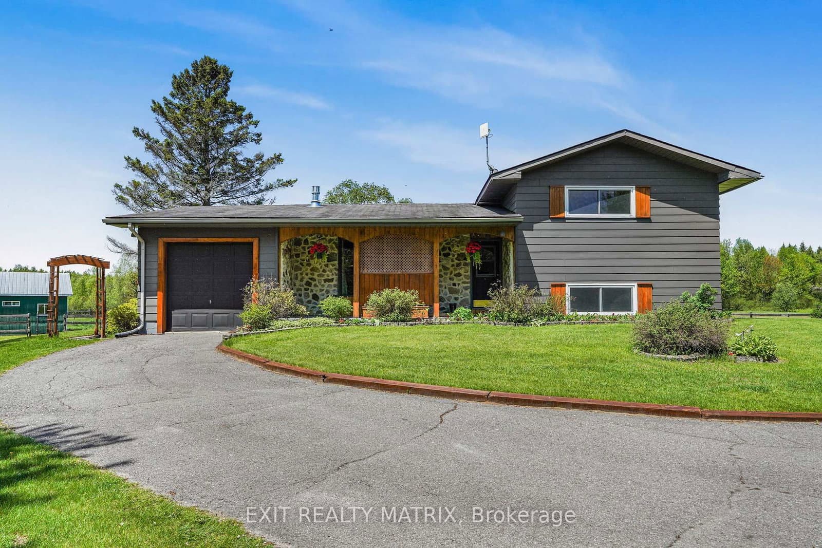 6416 Saumure Road, Limoges, ON