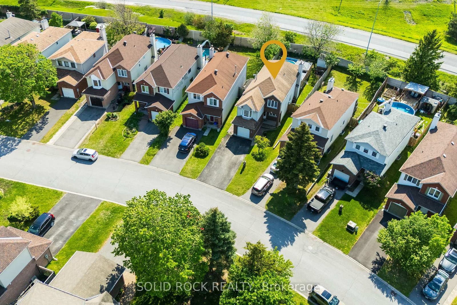 30 Rowe Drive, Kanata, ON — photo 3