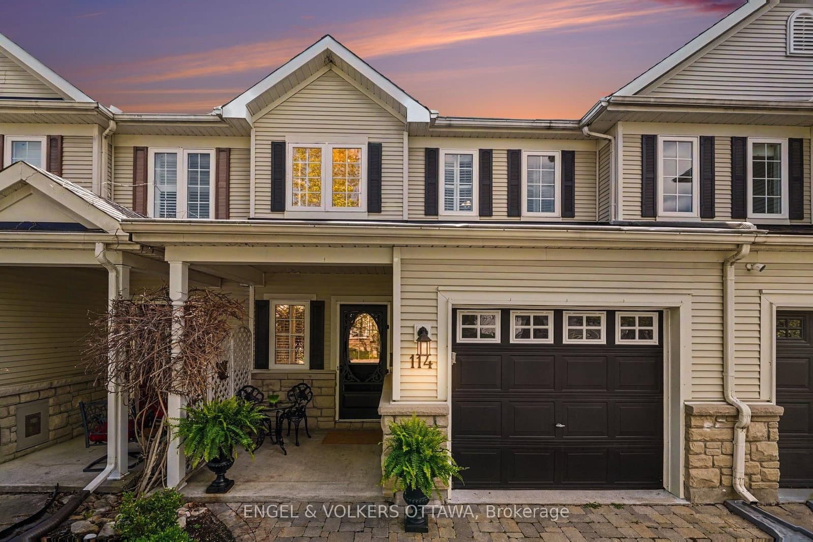 114 Rustwood Private, Ottawa, ON