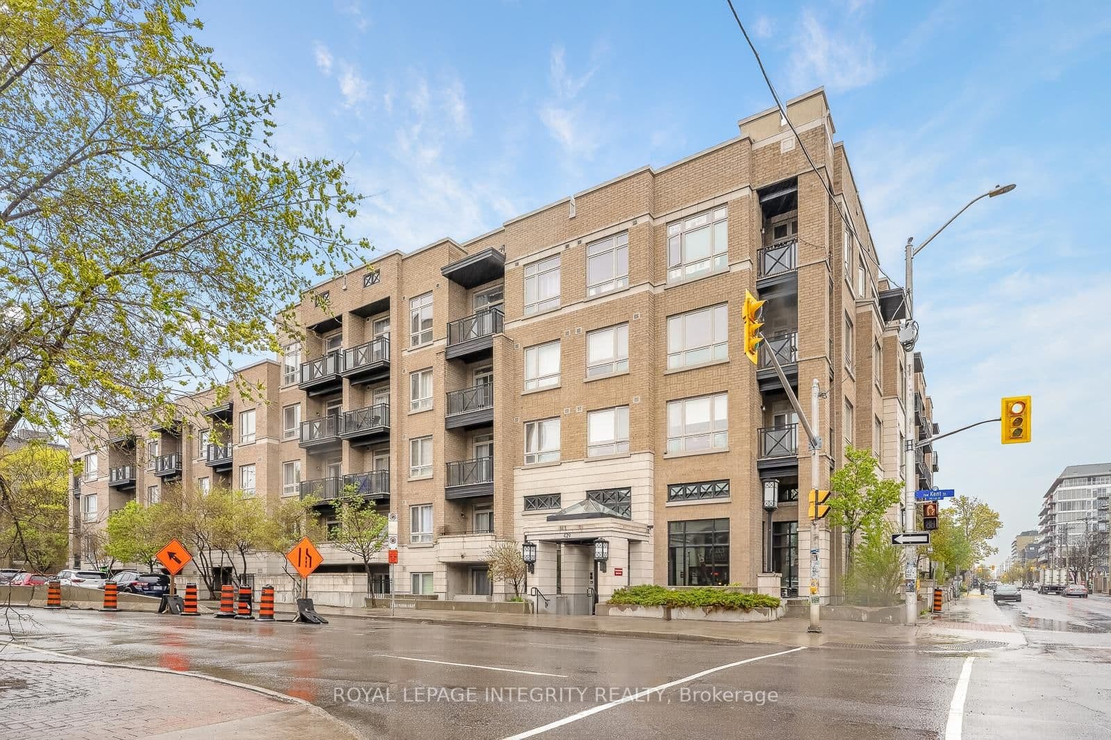 506 - 429 Kent Street, Ottawa, ON
