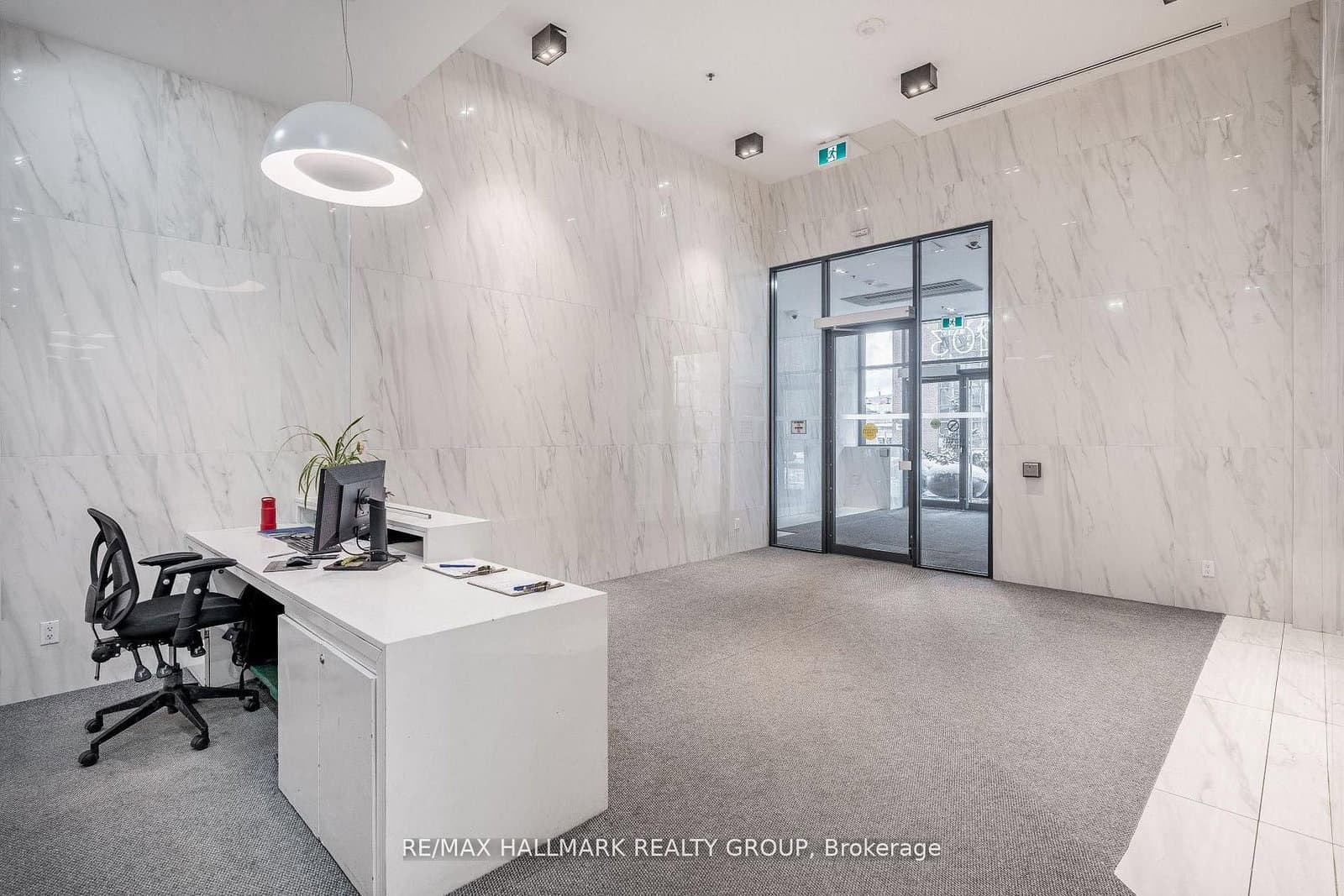 710 - 203 Catherine Street, Ottawa, ON — photo 2