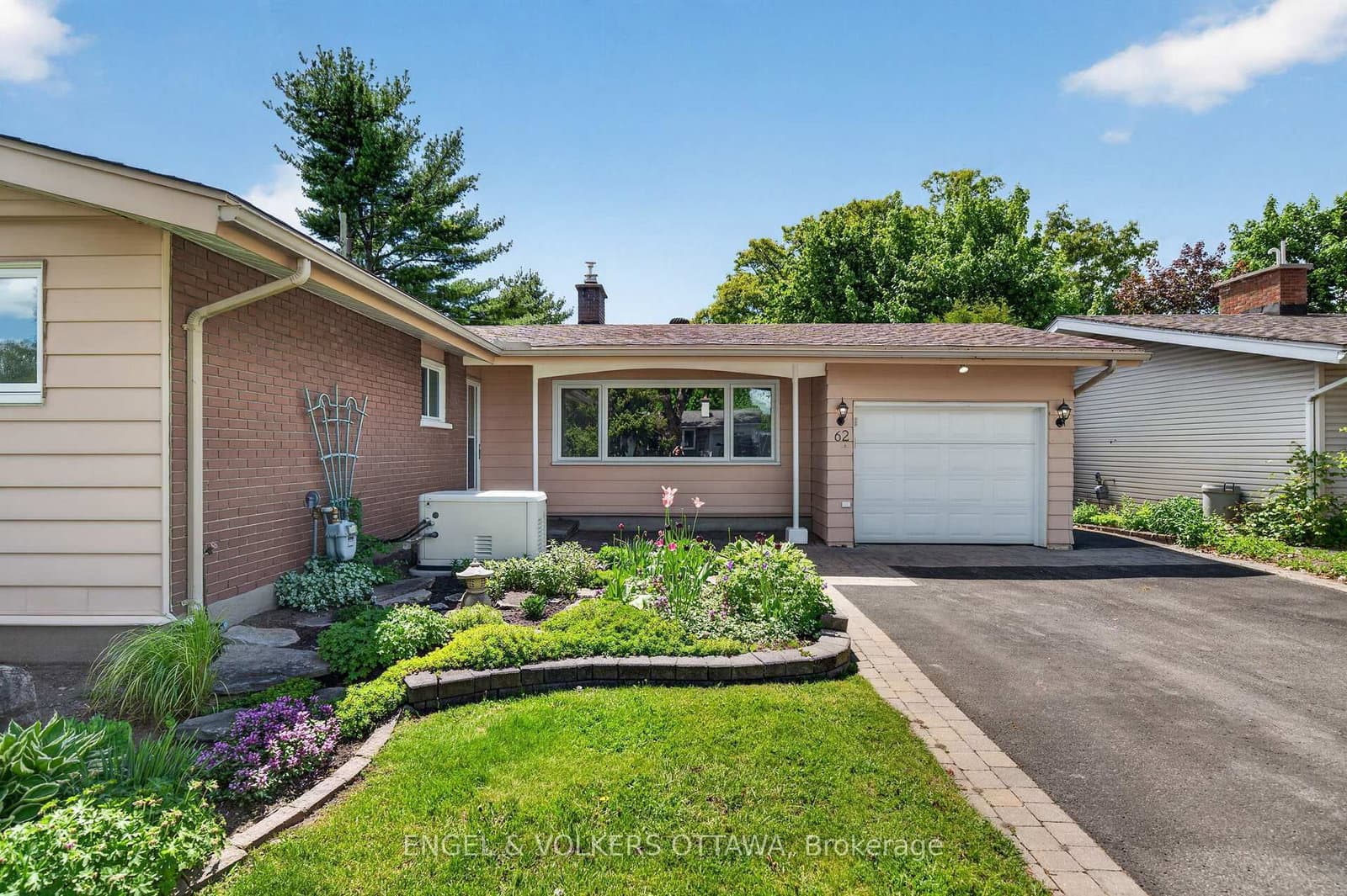 62 Wigan Drive, Ottawa, ON — photo 2