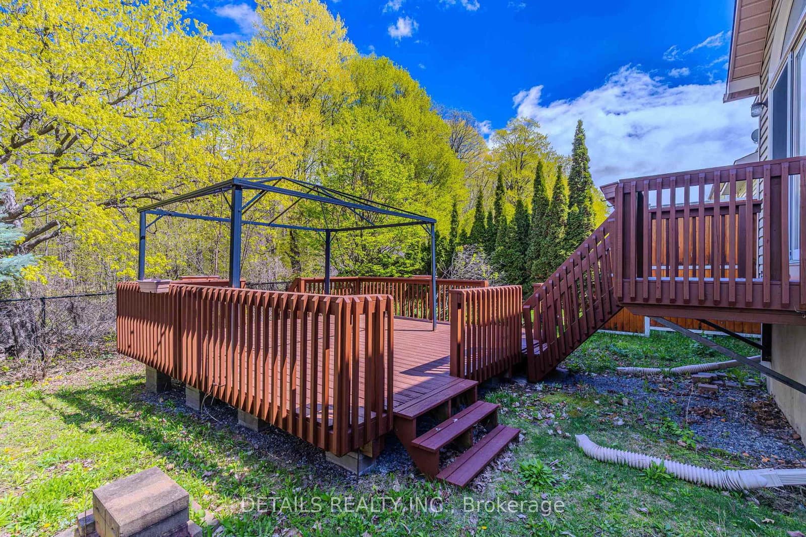 134 Tacom Circle, Ottawa, ON — photo 3