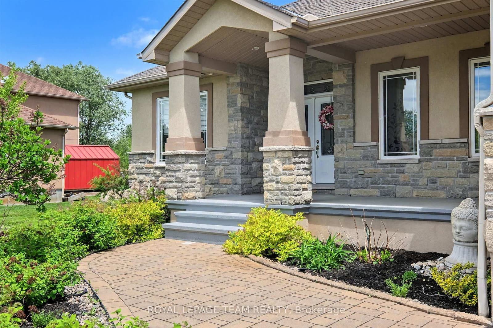 6868 Sparkling Lake Way, Greely, ON — photo 3