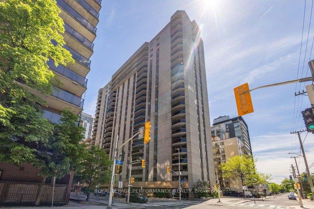 1705 - 470 Laurier Avenue, Ottawa, ON