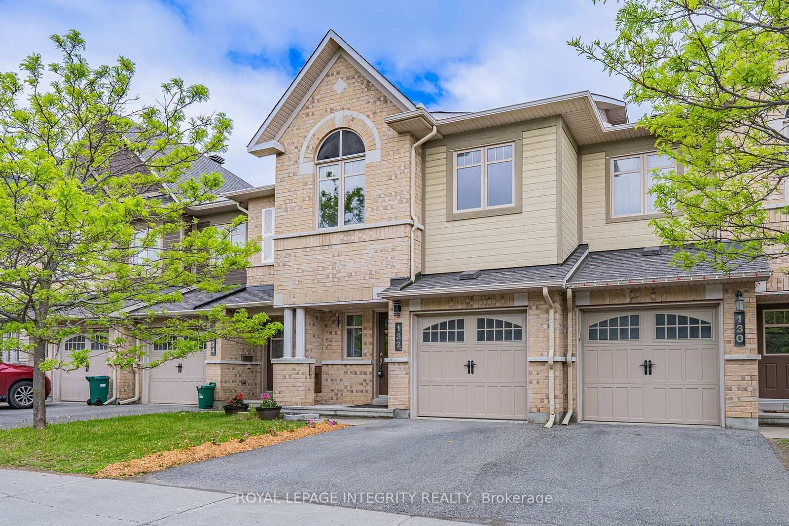 132 Mancini Way, Ottawa, ON — photo 2
