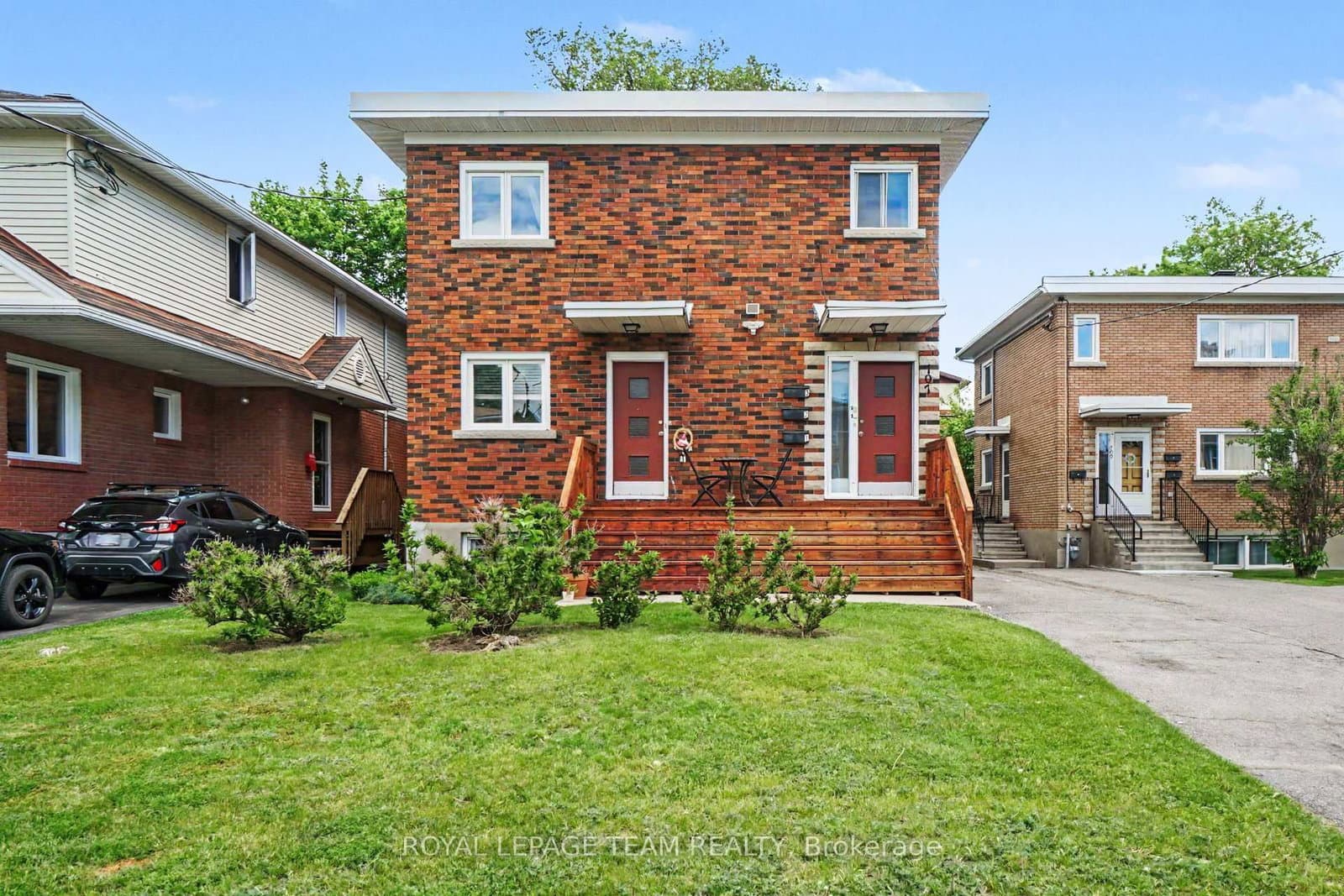 707 Edison Avenue, Ottawa, ON