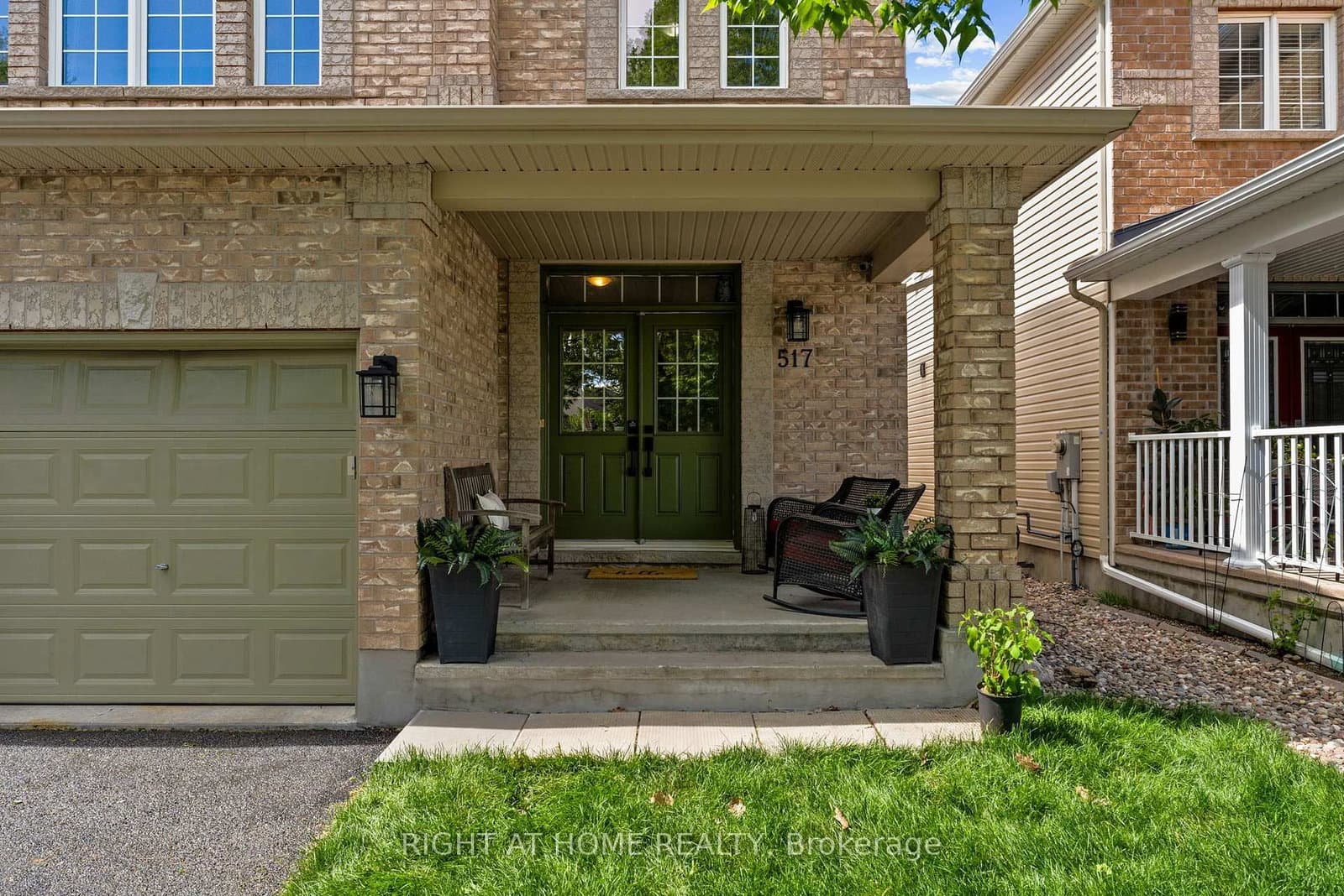 517 STONECHURCH Way, Ottawa, ON — photo 3