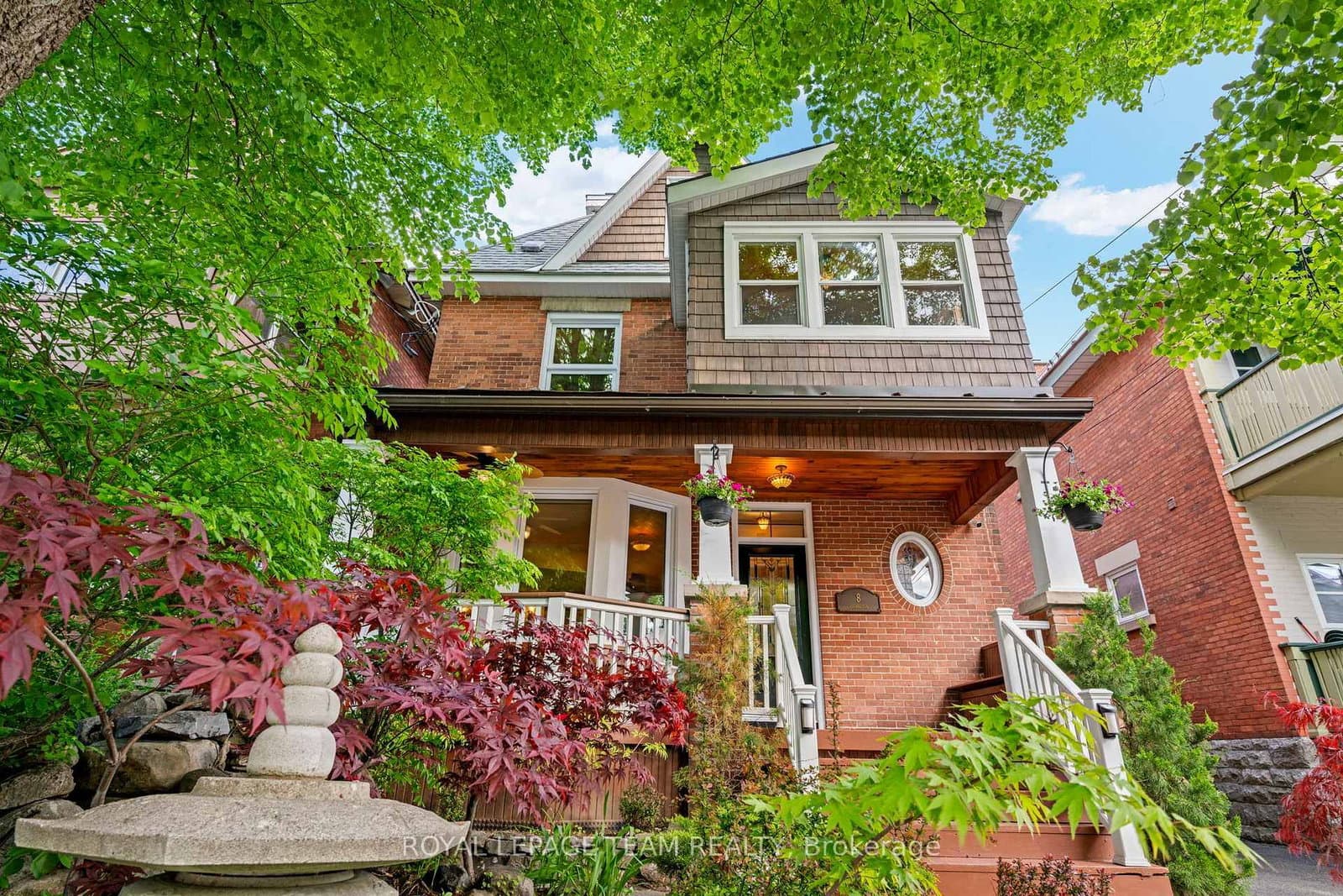 8 Ossington Avenue, Ottawa, ON