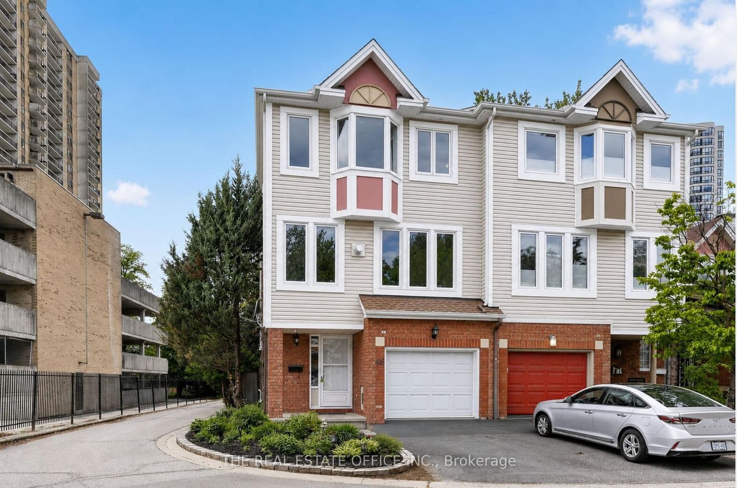106 Corsica Private, Ottawa, ON