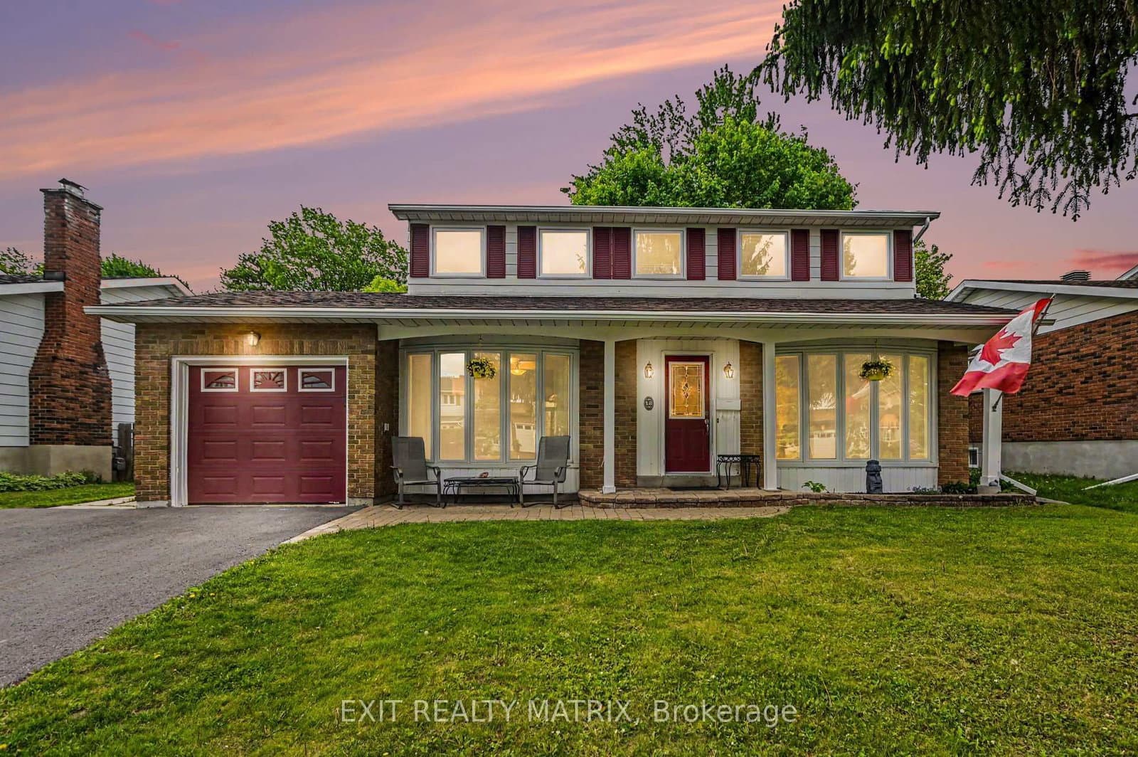 18 Highpark Crescent, Ottawa, ON