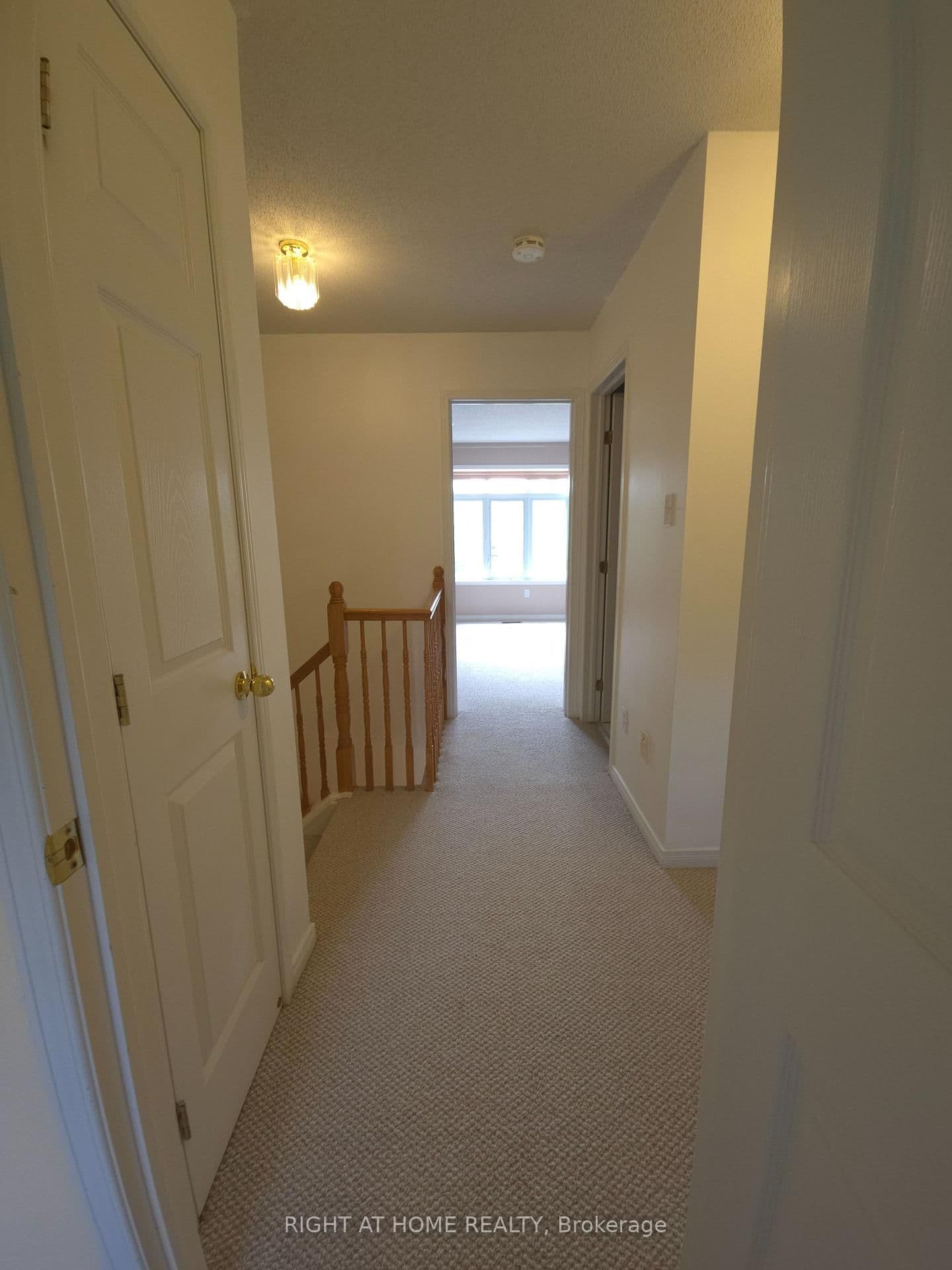 142 Lilibet Cres Crescent, Ottawa, ON — photo 2