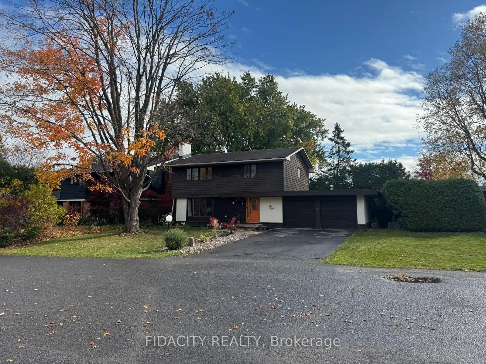 7 Gagnon Court, Ottawa, ON — photo 3