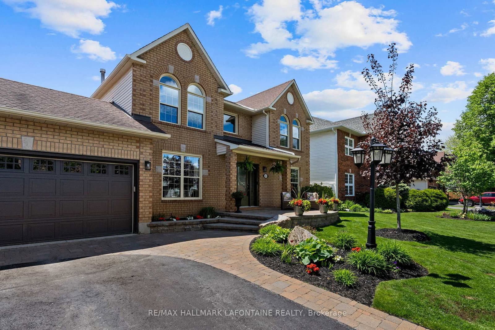8 Steventon Crescent, Stittsville, ON