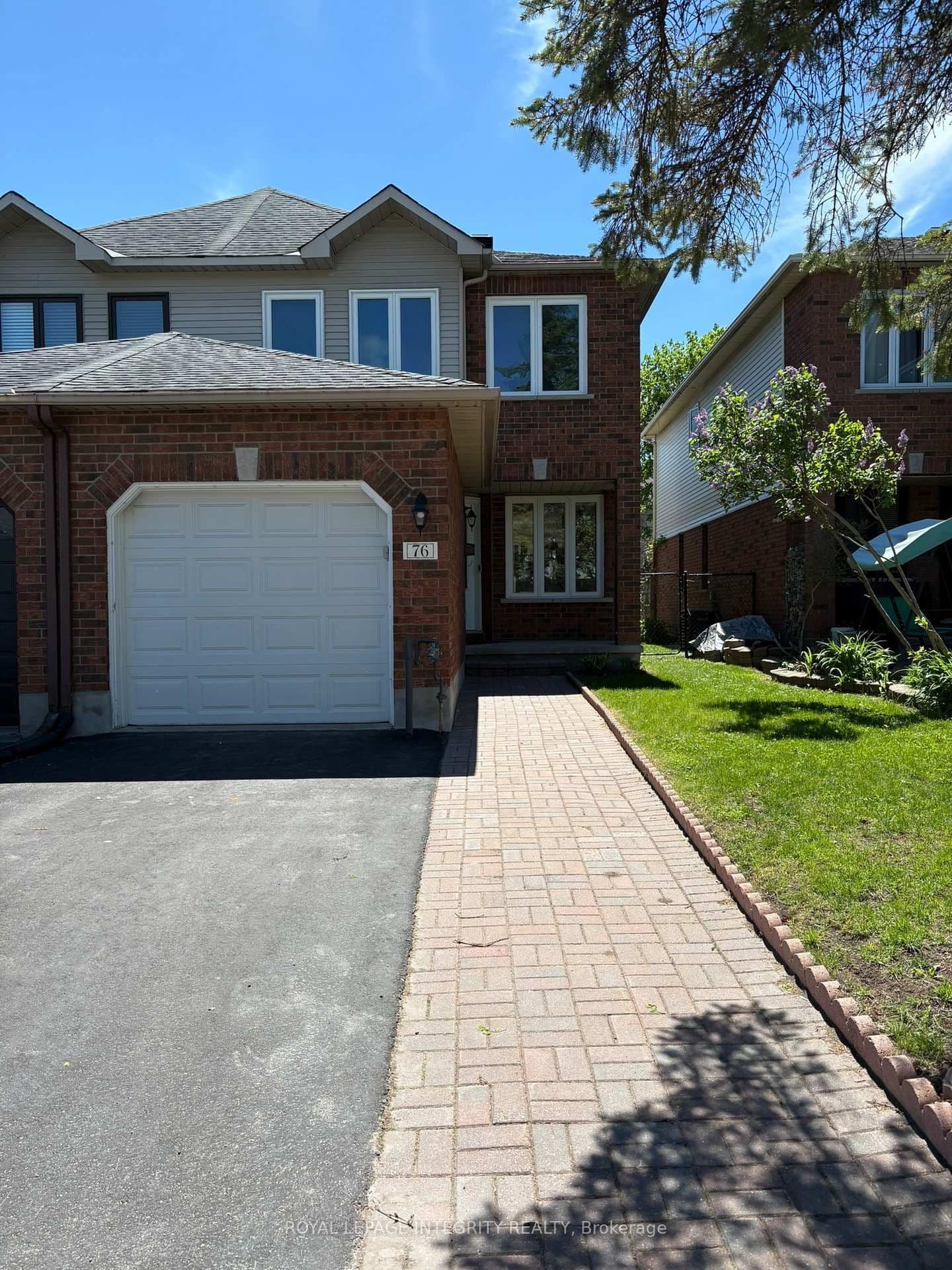 76 Hunterswood Crescent, Ottawa, ON