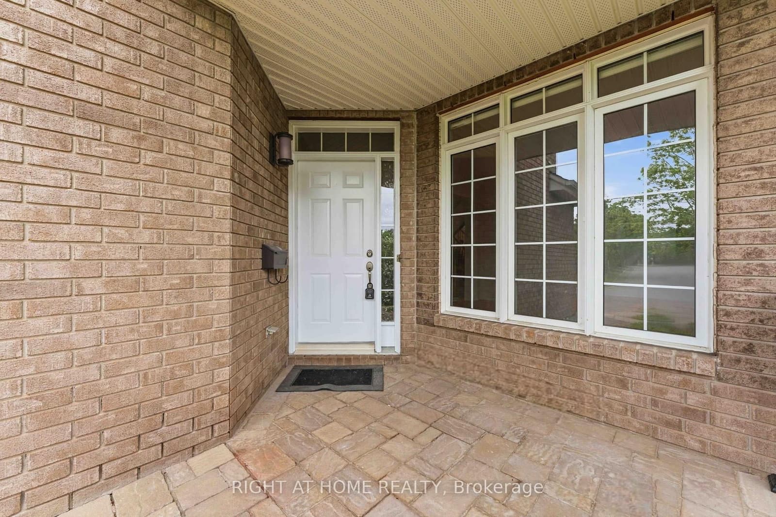281 Goldridge Drive, Kanata, ON — photo 3
