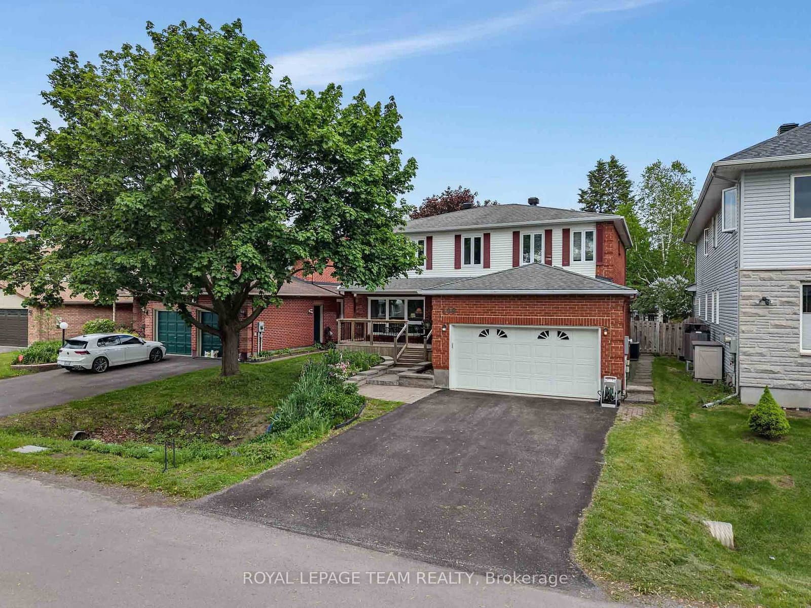 109 Belleview Drive, Kanata, ON