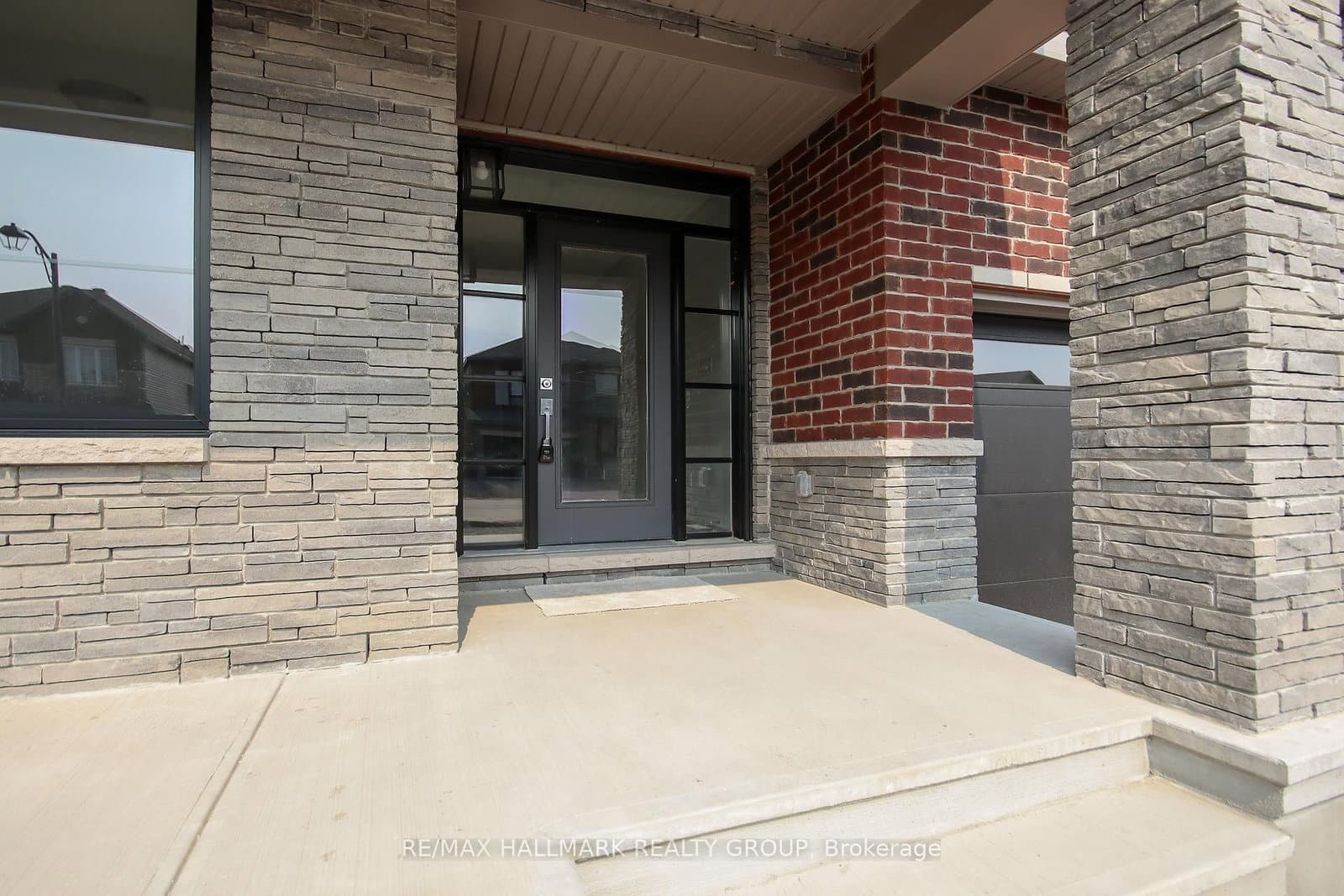 613 IDYLLIC Terrace, Ottawa, ON — photo 2