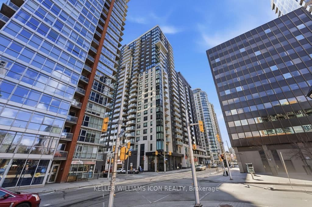 1002 - 180 George Street, Ottawa, ON